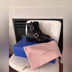 BRAND NEW NEVER WORN, Stuart Weitzman Buckle Bootie